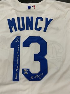 max muncy dodgers jersey