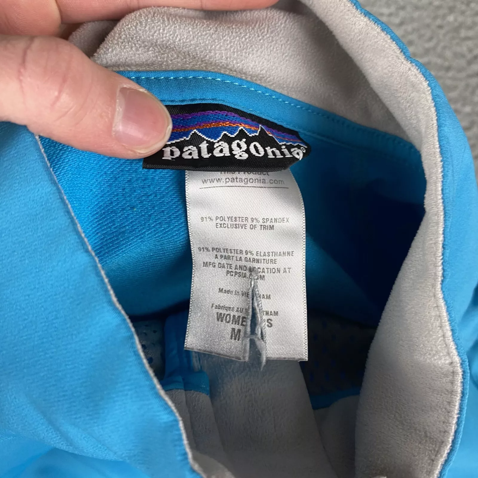 patagonia simple guide fleece softshell wind resistant jacket