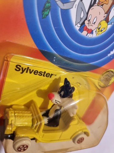 ERTL LOONEY TUNES SYLVESTER CAR DIECAST NEW & SEALED COMBINE POST CHARGES - Picture 4 of 7