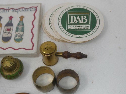 WHOLESALE MIXED LOT VINTAGE BAR & KITCHEN COLLECTIBLES - Picture 3 of 5