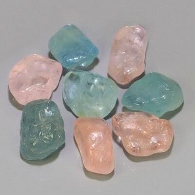 CTS NATURAL SANTAMARIA AQUAMARINE MORGANITE TUMBLE STONE-REF