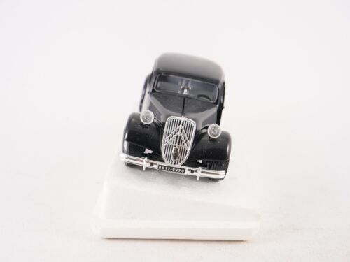 Burago Bburago n° 1501 1/24 Citroën Traction 15CV TA jamais sortie en boite - Imagen 17 de 18