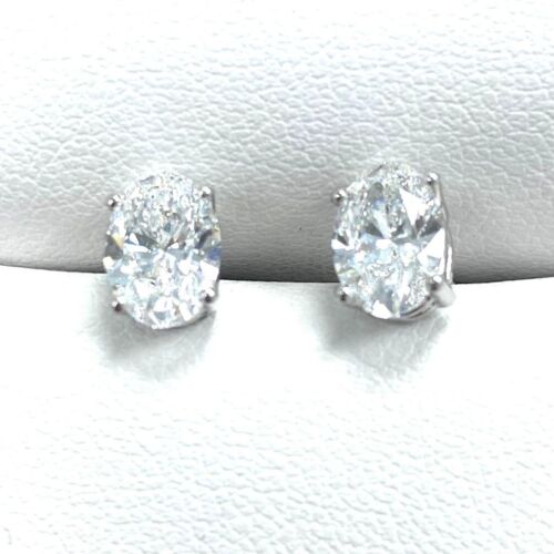 Boucles d'oreilles IGI 2,20 ctw ovales en laboratoire taille brillant diamant or blanc 14 carats - Photo 7 sur 11