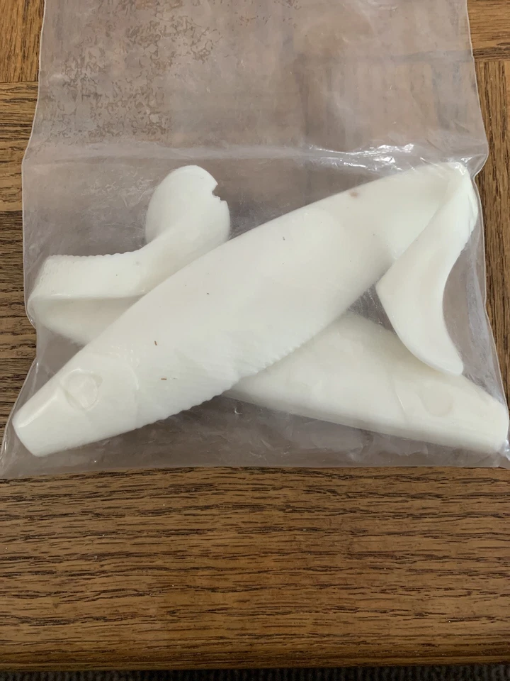 Paquete de 3 señuelos Got-Cha Shad Body blancos (falta 1) Foto 3 de 4