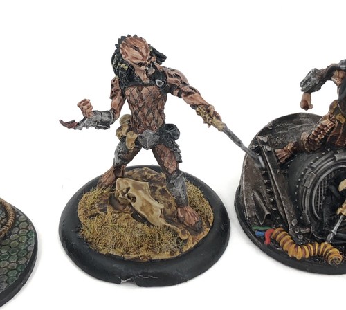 Alien VS Predator AVP Wargame Prodos Games Hunting Predator Painted Miniature 8x - Picture 18 of 22