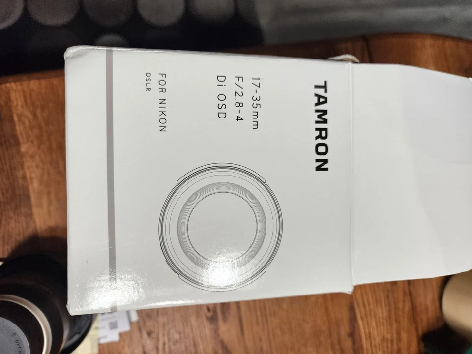 TAMRON 17-35mm F/2.8-4 Di OSD / A037N (for Nikon F mount) USA Model  - Image 2 of 4