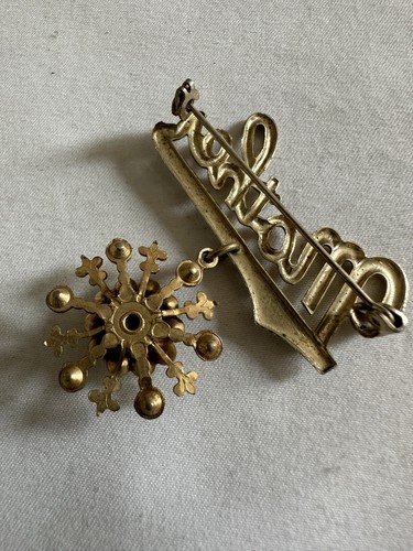1960s Mother Charm Brooch Pin with AB Rhinestone B19 - Picture 2 of 5