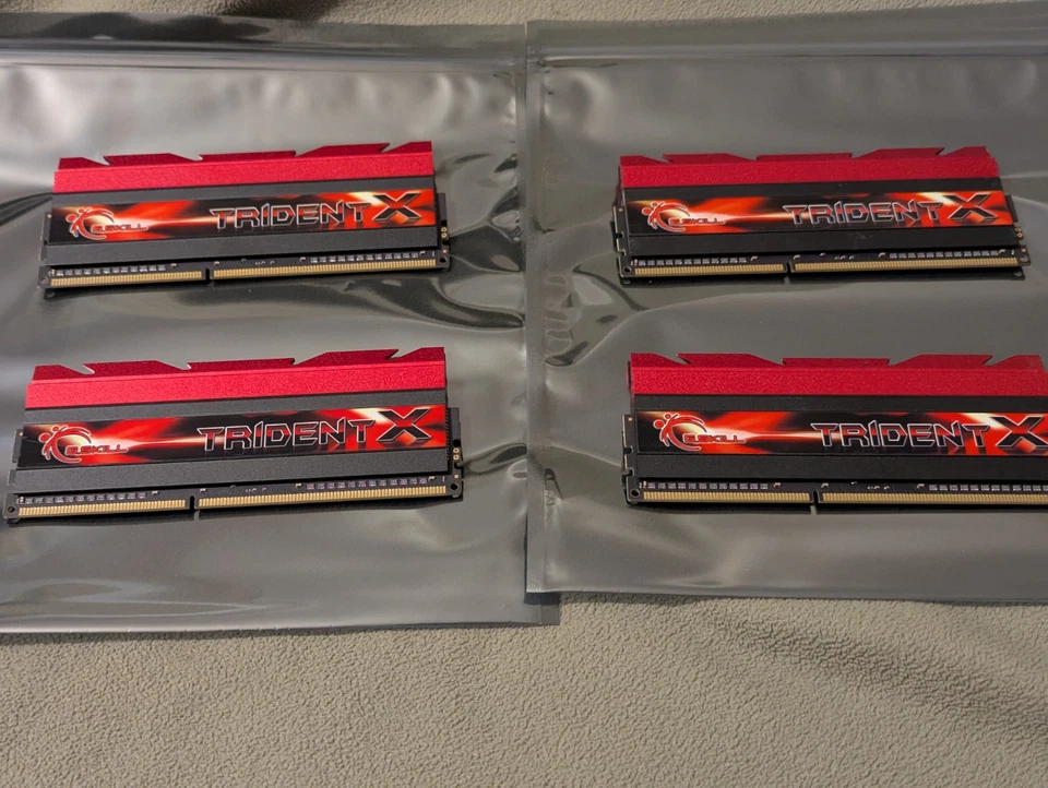 16GB G.Skill Trident X 4x4GB DDR3 2400 MHz CL10 1.65V F3-2400C10Q-16GTX - Image 2 of 4
