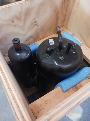 Rotary Compressor MN31YCAMT  New 4-E9-L138
