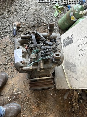 thermo king x430 air conditioning compressor came off of a cummins new flyer bus
