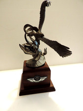 HARLEY DAVIDSON 100TH ANNIVERSARY SOLID PEWTER EAGLE STATUE 14" WITH WOOD BASE.