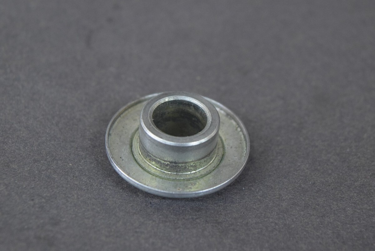 1981 Yamaha Xs400 Front Wheel Axle Spacer Collar 90387-15586-00