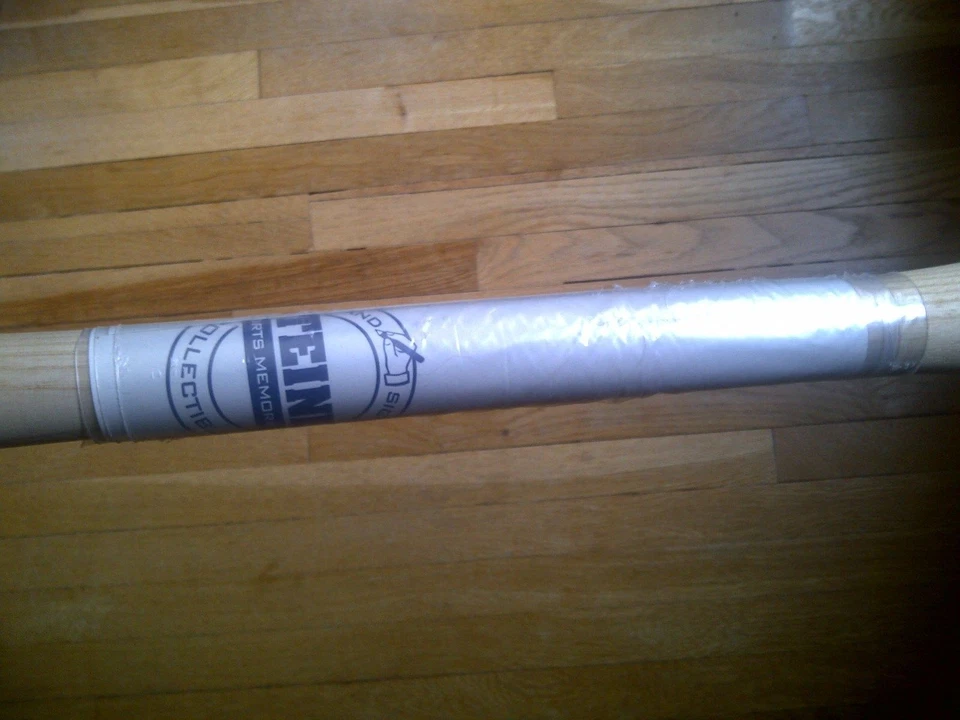 JOE TORRE SIGNED LOUISVILLE SLUGGER TORRE MODEL BAT STEINER 18 OF 199 INSCRIBED  - Image 4 of 4