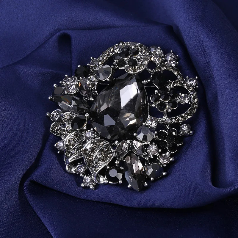 Luxury Crystal Rhinestone Black Flower Brooch Silver Pin Mother’s Day Gift