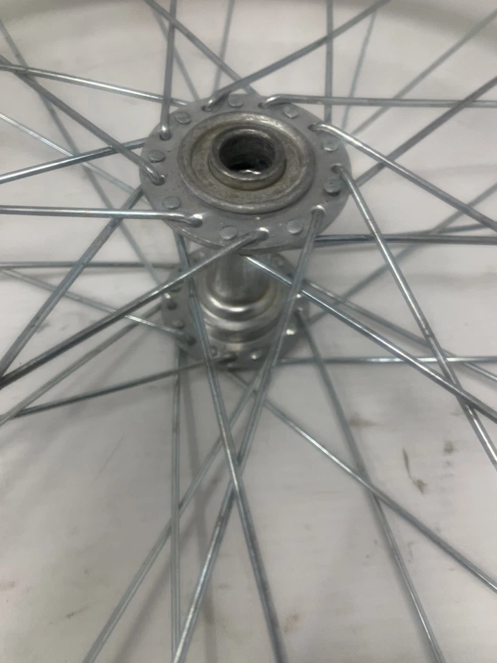 BUJE CON CORDONES GT RACE LLANTA DE RADIOS 36h Old Mid School BMX PERFORMER RUEDA ESTILO LIBRE 20" Foto 3 de 4