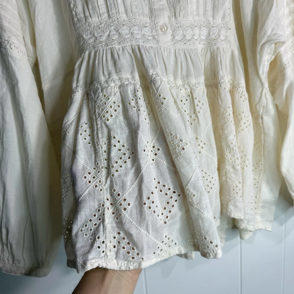 Blusa para mujer Lucky Brand S manga larga bordada blanca marfil Foto 4 de 4