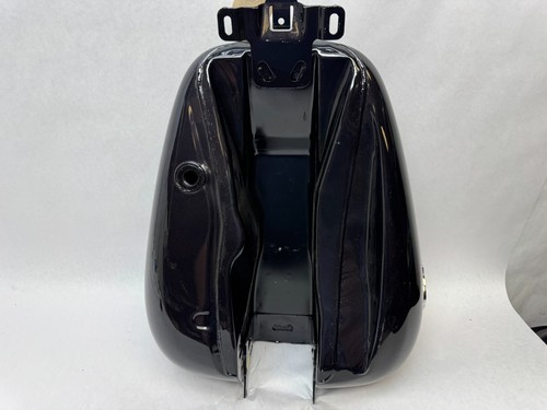 Harley Davidson Touring Models Side Fill Fuel Gas Tank 2021 DAMAGED - Picture 11 of 16
