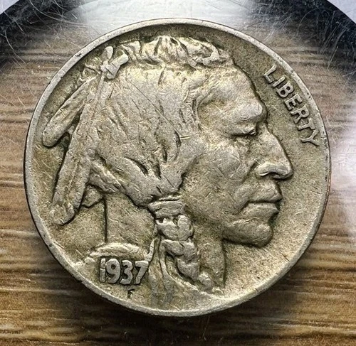 1937-D Buffalo Nickel - Actual Coin Shown - Free Shipping & Tracking INV#109