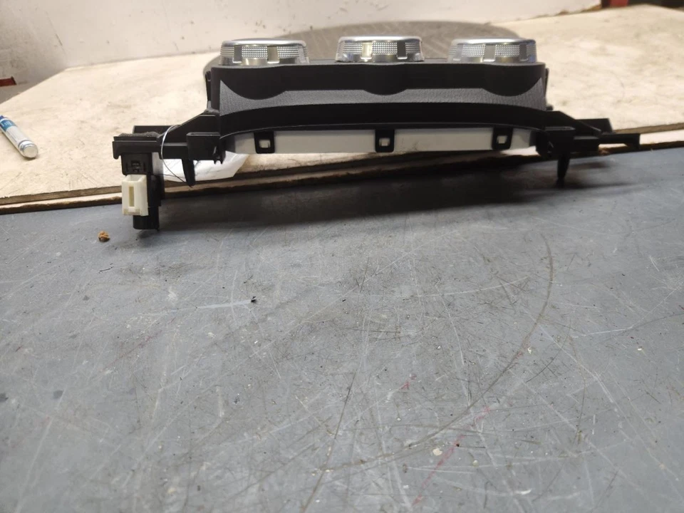 Temperature Control ID NA8W61190C Fits 16-21 MAZDA MX-5 MIATA 764386 - Image 2 of 4