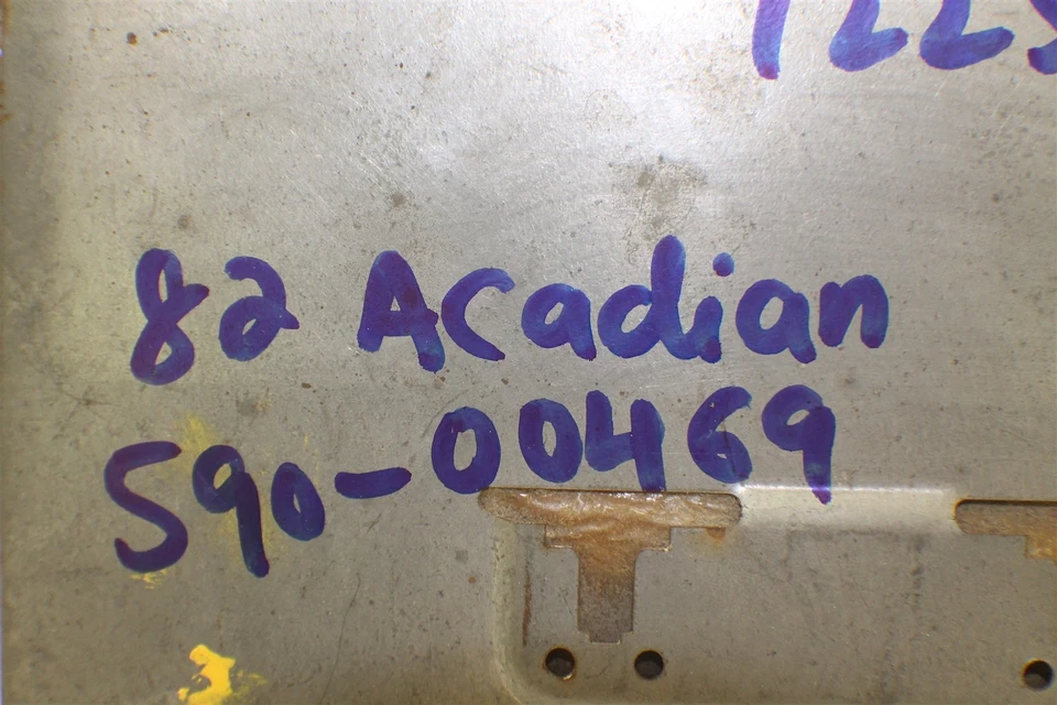 Pontiac Acadian 1982 unidad de control del motor ECU 1225500 módulo 45 1403 Foto 3 de 4