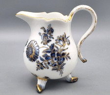 Meissen Porzellan Milch K&auml;nnchen antik Knaufzeit, blaue Blume Insekten Goldf&auml;den