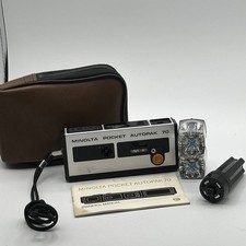 Minolta Pocket Autopak 70 Film 110 Cartridge Camera 2 Flash Bulbs  Case