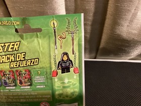 Lego Ninjago Masters of Spinjitzu Lloyd Garmadon Booster Pack 9552 Spinja 2012