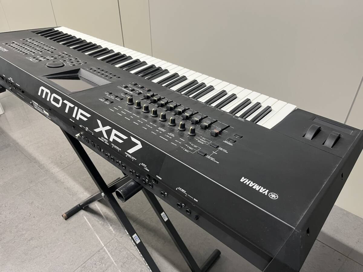 Yamaha Motif XF7 76 Key Synthesizer keyboard | eBay