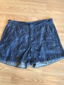 Lilla-P-denim-shorts