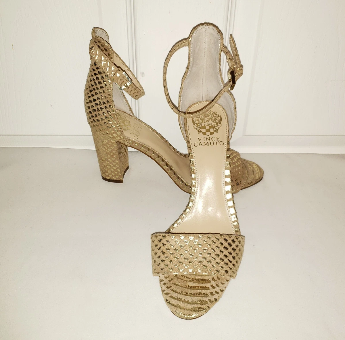 Vince camuto corlina nude sale