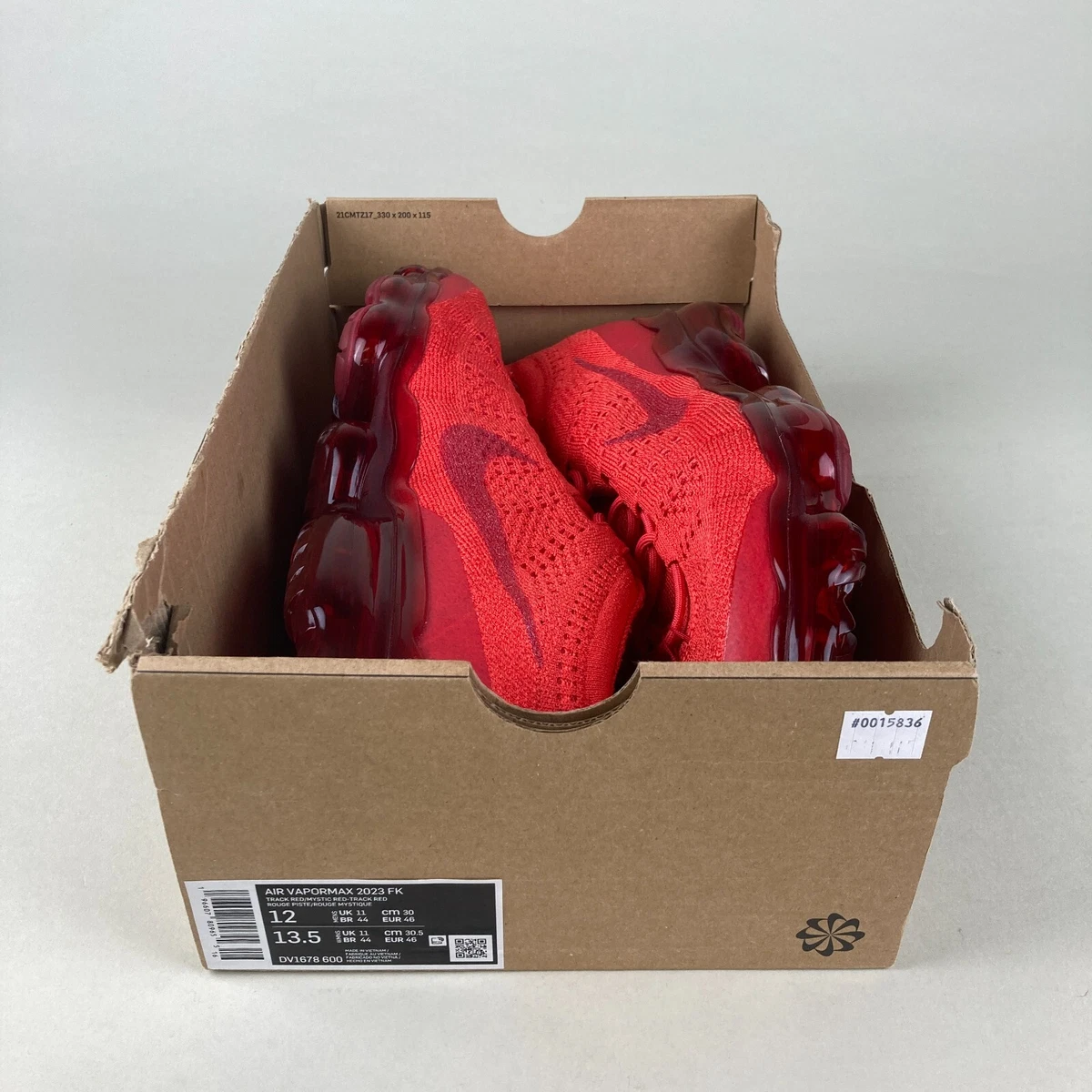 Red nike vapormax sales