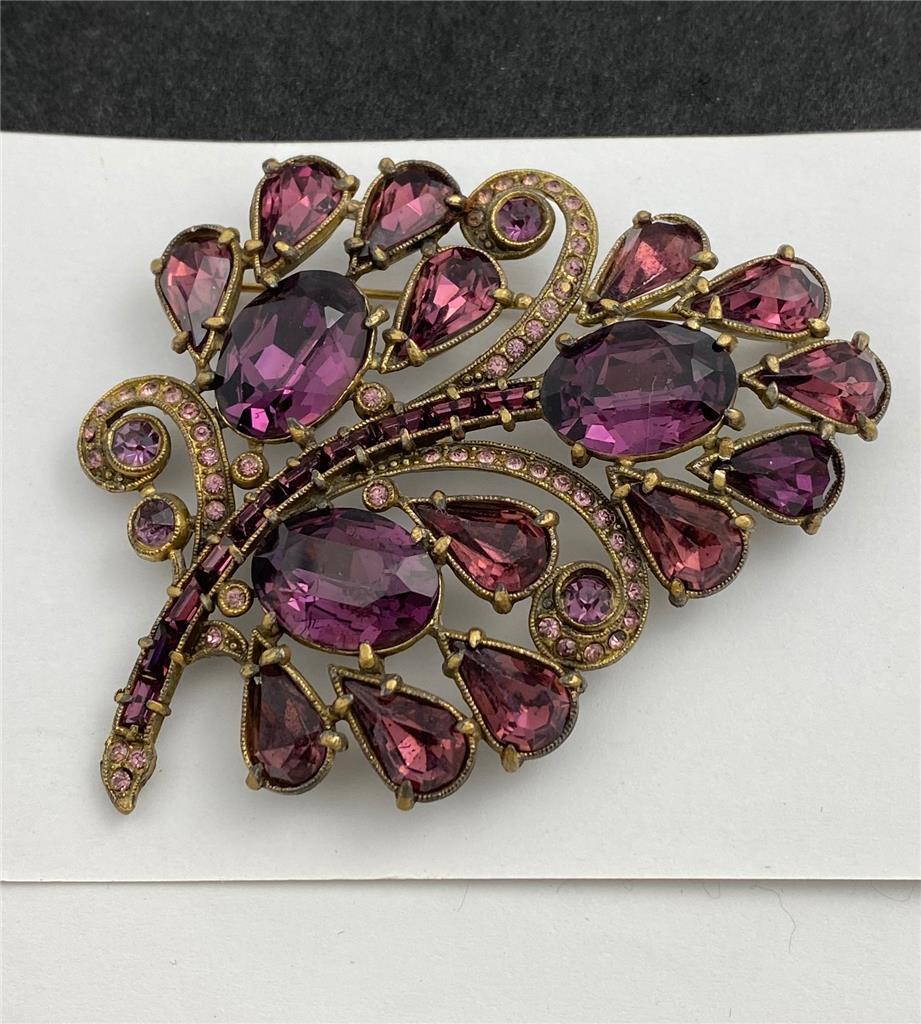 1930 display picture 3