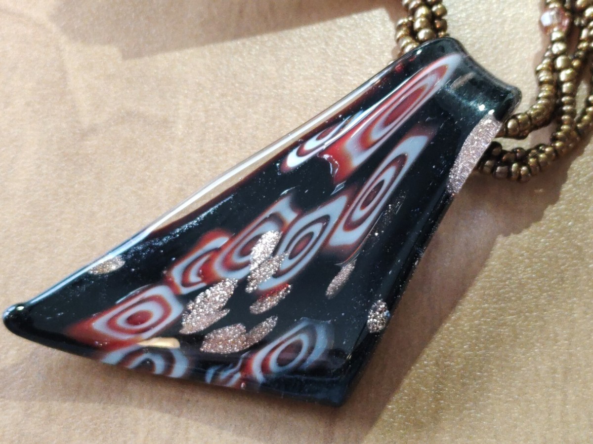 Artesian Collection Necklace Art Glass Pendant Shades of Dark Rust 
