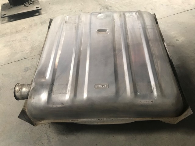 5556 CHEVY SEDAN.... TANKS FUEL TANK 556A, GAS TANK 1955/1956