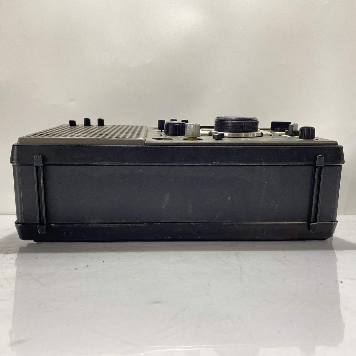 National Panasonic COUGAR RF-2200 Shortwave Radio Showa Retro