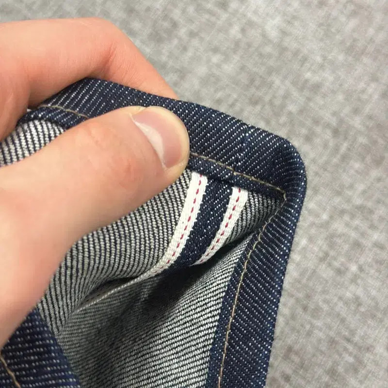 Uniqlo Casual Selvedge Denim Jeans, Size 31 thumbnail 3