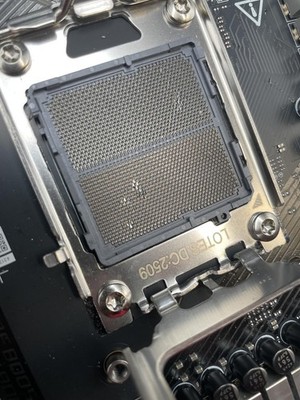 MSI MPG X870E Carbon WiFi Gaming AMD AM5 ATX Motherboard PC1723526