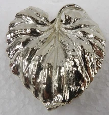 Vintage Silver Tone Booch/Scarf Clip