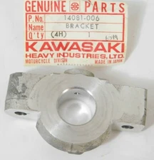 1974-1977 Genuine OEM Kawasaki KZ KZ400 Balancer Balance Bracket B 14081-006