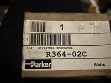 NEW Parker Watts R364-02C 1/4 NPT brass miniature air pressure regulator 125psi