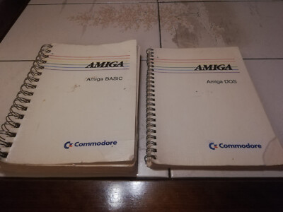 Original Amiga Basic & Amiga DOS Benutzerhandbuch - User Manual Amiga 500