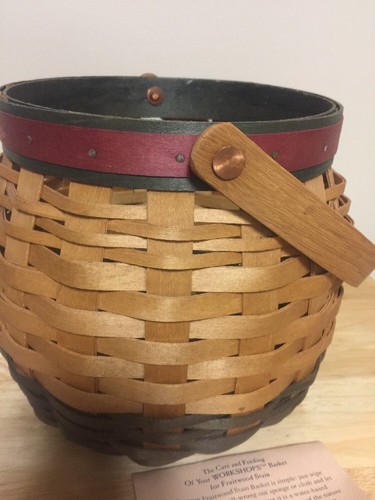 Gerald Henn Handcrafted Round Basket With Handle - Picture 9 of 12