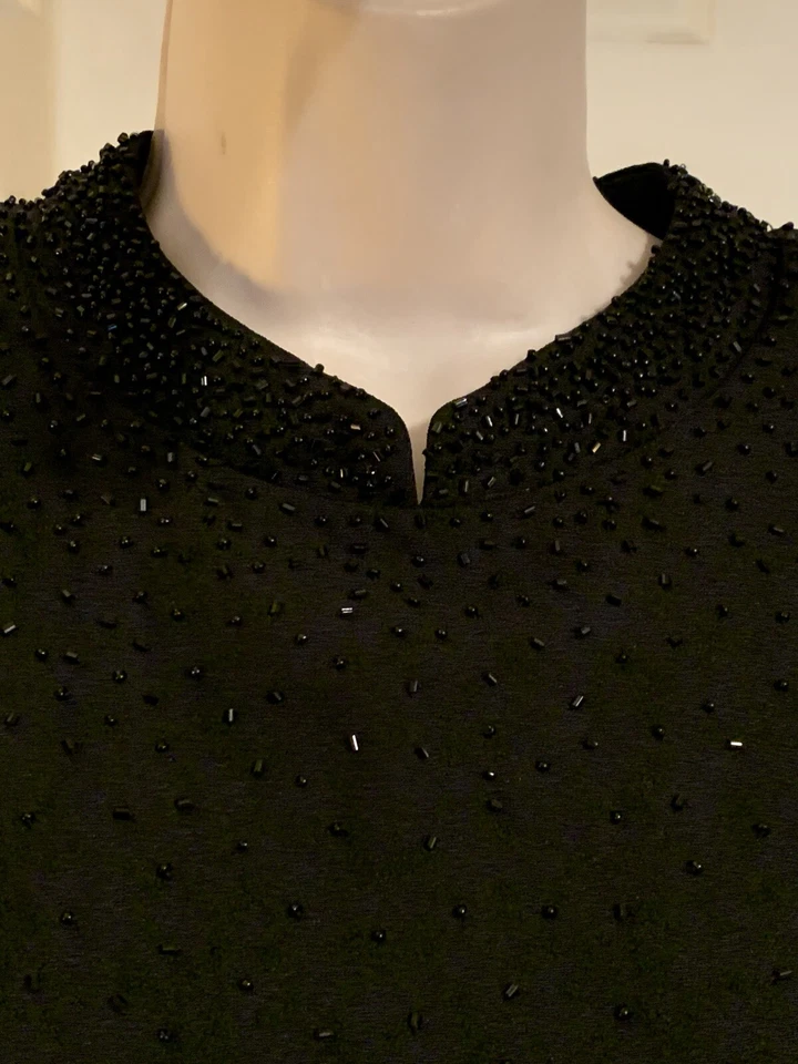 Jessica Howard Pequeño Vestido Negro Lentejuelas Embellecido Parte Superior Rodilla 6 Foto 3 de 4