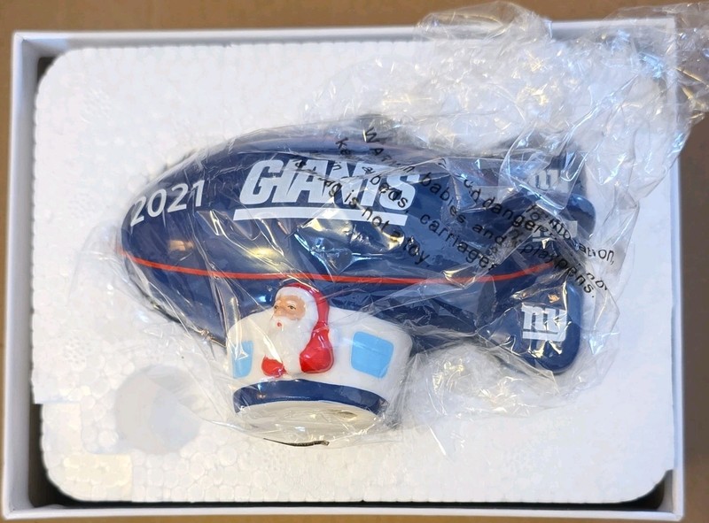 New York Giants 2021 Christmas Ornament Santa Claus Airship NFL Collectible