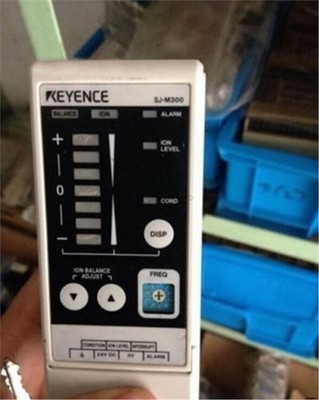 1Pcs Used Keyence SJ-M300 Static Eliminator Controller gc