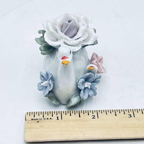 Vintage Swan & Baby Figure Porcelain Floral Flower Bouquet on Top Pastel 2.25" - Picture 11 of 22