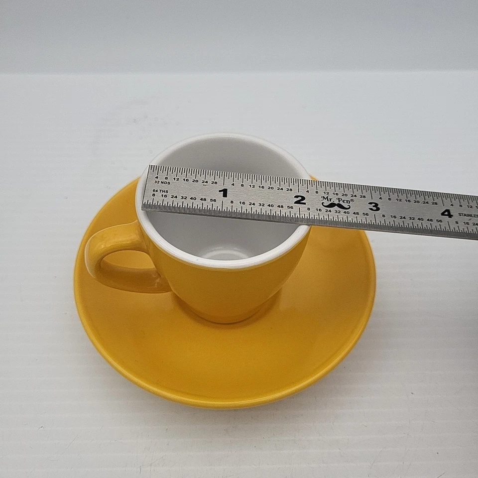 Taza y platillo espresso Imusa amarillo mostaza Foto 3 de 4