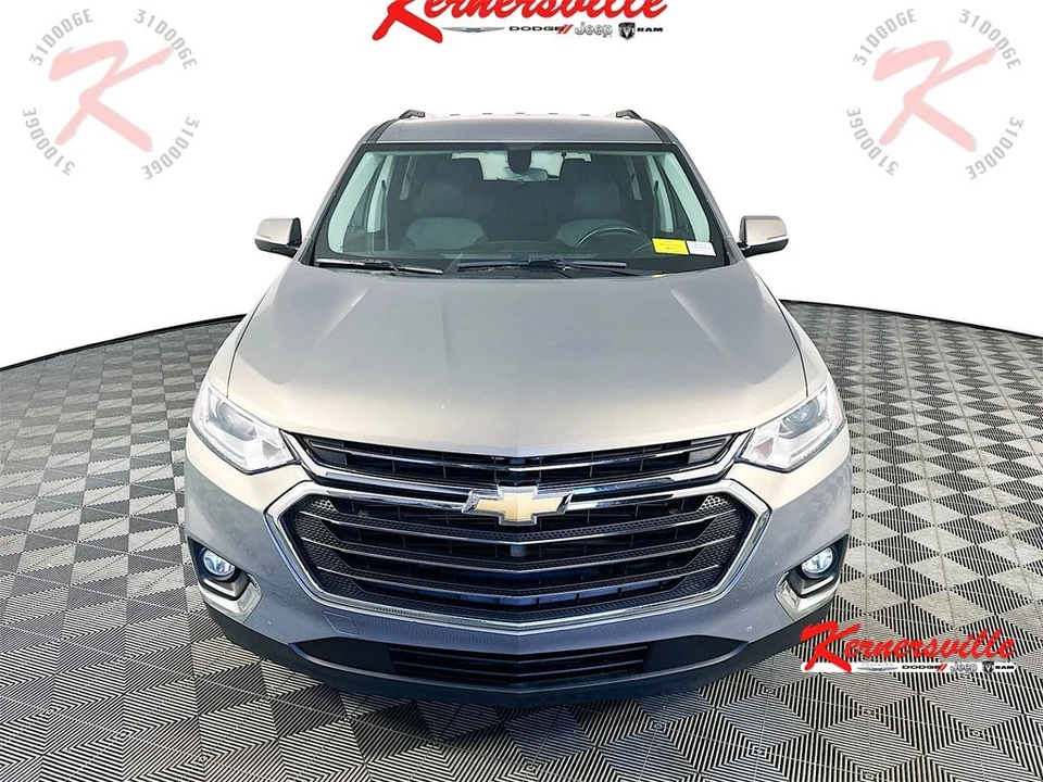 2018 Chevrolet Traverse LT FWD 4dr SUV bluetooth chevy travesre KCDJR Foto 2 de 4
