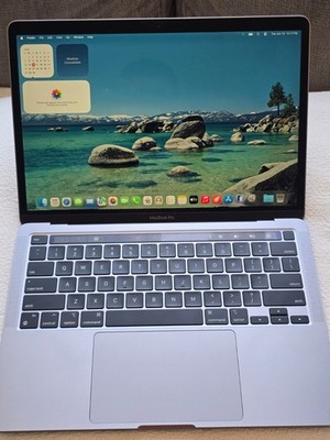 Apple Macbook Pro M2 13'' 8-Core CPU 10-Core GPU 2022 256GB SSD 8GB Ram