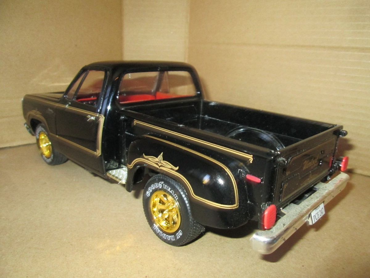 DODGE pickup 1978 adventurer Warlock black stepside ERTL 1/18 no
